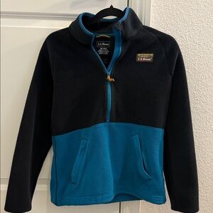L.L. Bean Women’s Black and Blue Fleece Jacket
